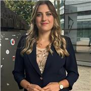 Sono laureata in Giurisprudenza e offro lezioni nelle principali materie scolastiche a studenti di ogni livello